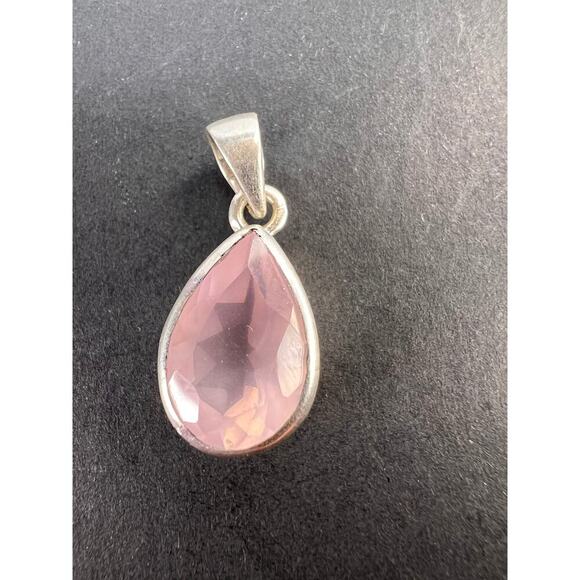 NEW Rose Quartz teardrop gemstone sterling silver pendant 3.34 grams - Picture 1 of 10